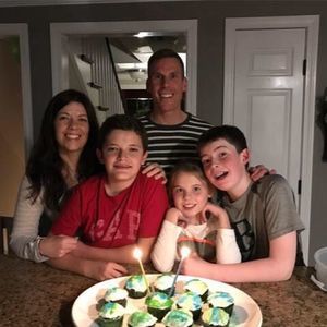 Meet your Posher, Holly